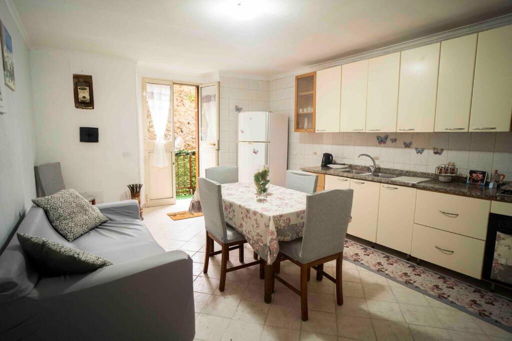 Casa Elena - Casa Vacanze Napoli Centroヴィラ エクステリア 写真